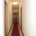 Double 4356c بيت ضيافة كورتْشولا