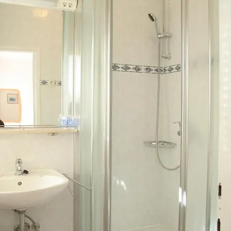 Double 4356c ゲストハウス