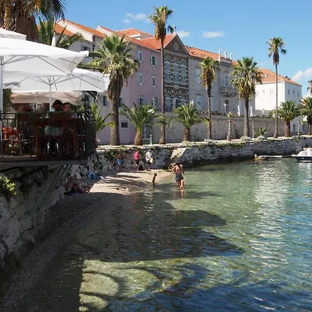 Double 4356c 3* Korčula