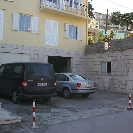 Konukevi Double 4356c Korčula